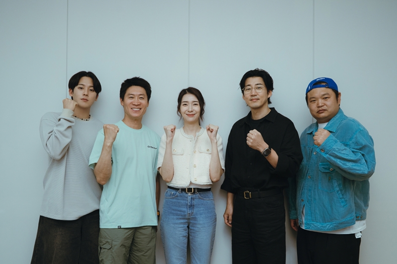 Yoon Kye-Sang e Jin Seon-Kyu se reúnem para o Coupang Play X ENA’s New Series Yoon Kye-Sang e Jin Seon-Kyu se reúnem para o Coupang Play X ENA’s New Series