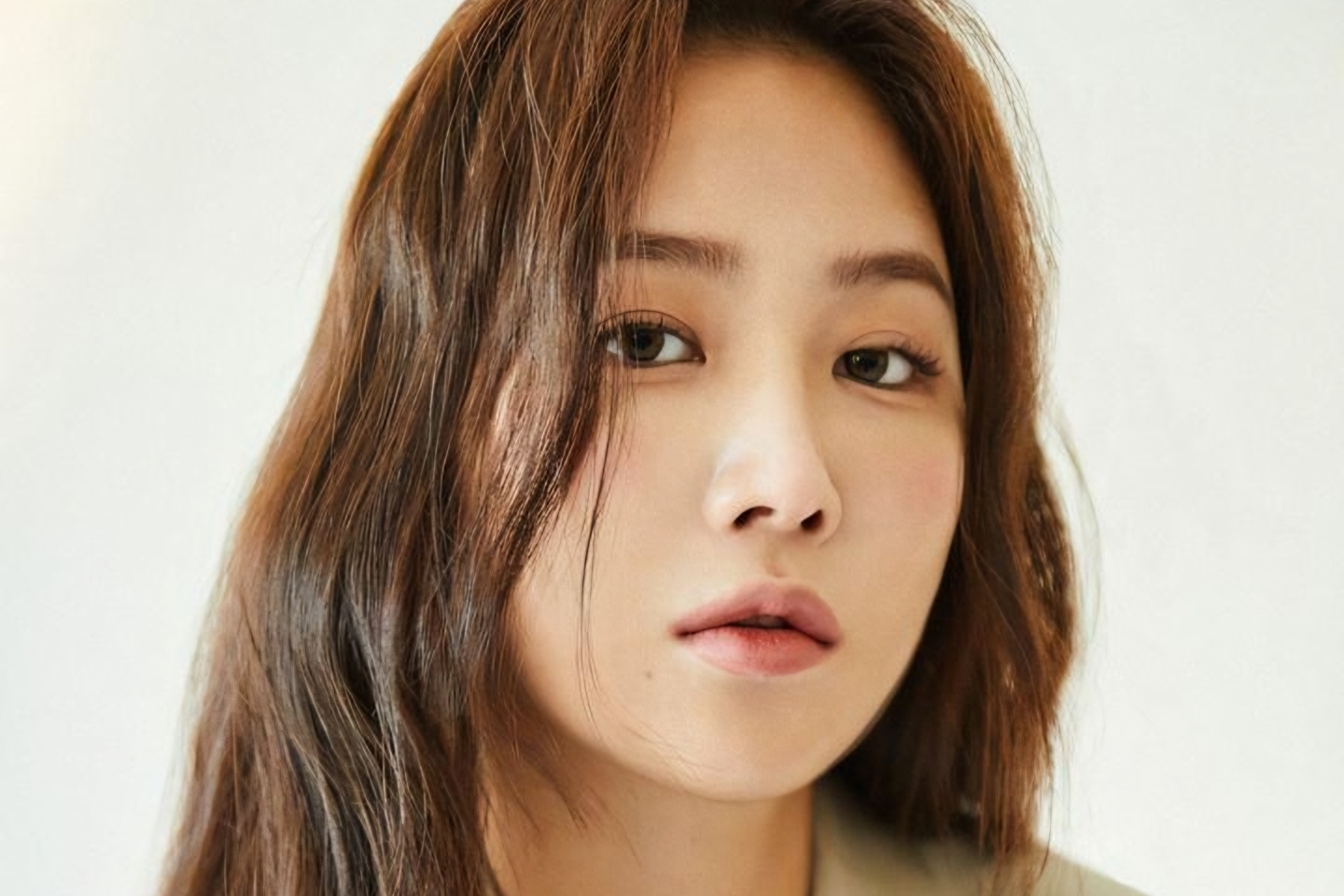 Soyou interrompe temporariamente as atividades após a morte de seu pai Soyou interrompe temporariamente as atividades após a morte de seu pai